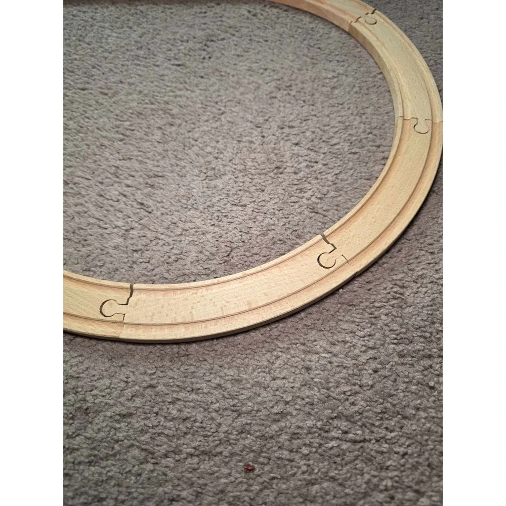 Brio Wooden Railway‎ Trains of the World Red Road Engine Train Set Tracks